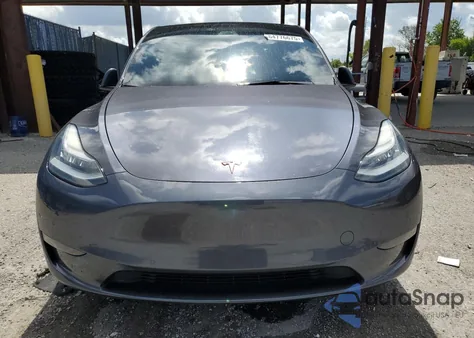 2021 Tesla Model Y из США, поврежденный, VIN 5YJYGDEE2MF257050